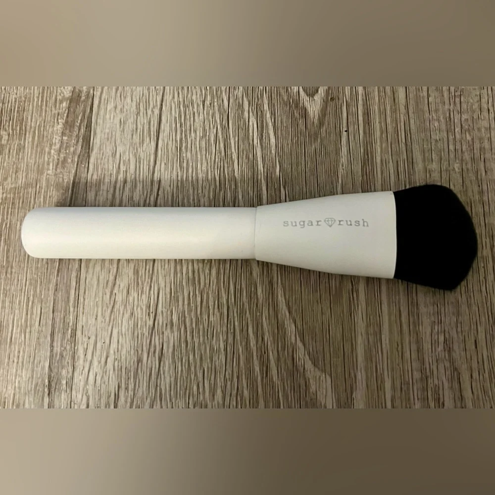 Tarte Power Smoother Brush